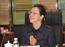 李利芳：更好地書(shū)寫(xiě)中國(guó)童年精神我們需要在總結(jié)既有成績(jī)的基礎(chǔ)上，著力解決好發(fā)展不平衡不充分的問(wèn)題，開(kāi)辟新的發(fā)展道路。[詳細(xì)]