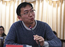 王國平：對文學(xué)批評的姿態(tài)要有建設(shè)性在文藝作品上，就需要精準(zhǔn)的判斷力和學(xué)識修養(yǎng)，否則可能剜錯(cuò)了，無法服眾，對蘋果本身也是傷害。[詳細(xì)]