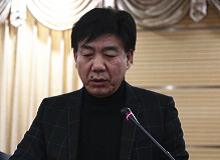 劉川鄂：迎合還是提升？在精神消費(fèi)多樣化、文學(xué)創(chuàng)作邊緣化、文學(xué)批評更加邊緣化的當(dāng)下，批評文體駁雜、批評問題意識薄弱、批評的有效性普遍缺失。[詳細(xì)]