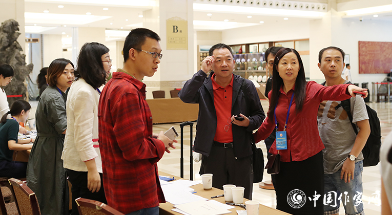 對(duì)，那邊是青春的方向