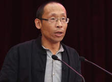 張二棍：個(gè)人深處的真相　　只有我們的作品，才是回饋白紙與黑字的唯一方式，才是弘揚(yáng)道德與正義的不二選擇。[詳細(xì)]