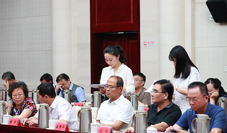 聯(lián)絡(luò)員分發(fā)、清點選票