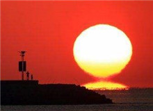 北師大詩歌讀書會 | 讀聞一多《太陽吟》《太陽吟》還表現(xiàn)出一種追尋光明、厭惡黑暗的思想境界……[詳細]