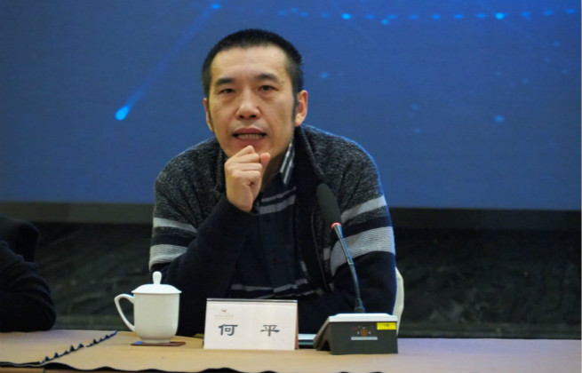 何平：青年的思想、行動(dòng)和寫(xiě)作