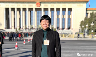 全國政協(xié)委員、中國電影集團(tuán)導(dǎo)演霍建起