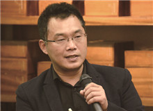 李云雷：在新時(shí)代學(xué)習(xí)和繼承《講話》精神《講話》在中國(guó)革命文藝、人民文藝、社會(huì)主義文藝發(fā)展史上起到了重要的指導(dǎo)作用……[詳細(xì)]