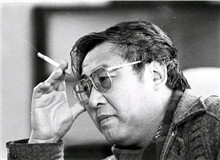 【路　遙】	楊　輝丨《路遙與現(xiàn)實主義文學(xué)傳統(tǒng)》；	宮銘杉丨《<平凡的世界>：一部有待全面認識的長篇佳作》。