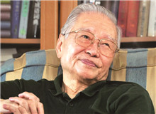 【王　火】	蔣　藍丨《王火：以健雄之筆記錄時代》；	徐　璐丨《<戰(zhàn)爭和人>三部曲：對紅色經(jīng)典的自覺追索》。