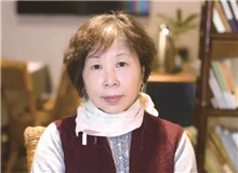 【王旭烽】	曾鎮(zhèn)南丨《茶煙血痕寫春秋——略論<茶人三部曲>》；	魏麗敏丨《茶要慢慢品——重讀<茶人三部曲>》。