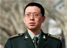 【柳建偉】	朱向前丨《柳建偉和他的“時代三部曲”》；	房　偉丨《一部現(xiàn)實主義的“北方奇書”》。