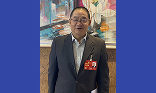 全國(guó)政協(xié)委員、澳門基金會(huì)行政委員會(huì)主席吳志良