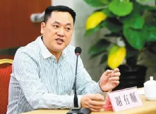 謝有順：“有生”之痛及其紓解方式　　歷史跨度如此寬廣，但《有生》的關(guān)注點不在復(fù)雜多變的歷史事件，而在歷史中普通人的命運。[詳細(xì)]