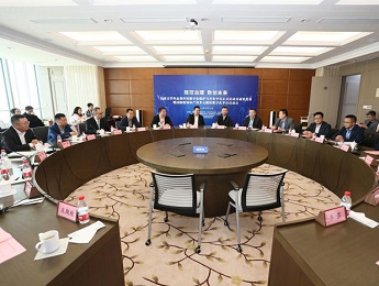 “新時代文學版權保護與開發(fā)”主題交流討論圓桌會在滬舉行