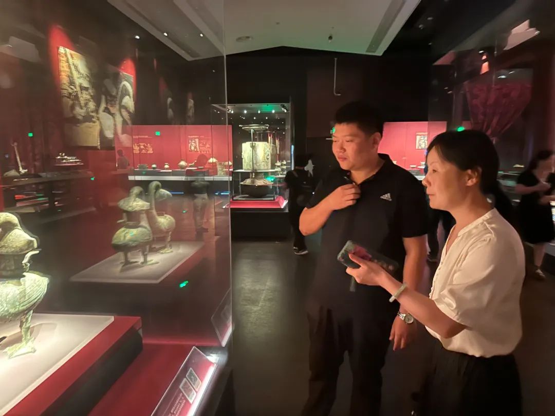 6月29日，?；韬顕z址博物館考古部主任趙藝博接受作家采訪