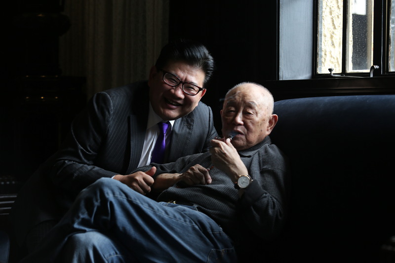 曹可凡采訪黃永玉