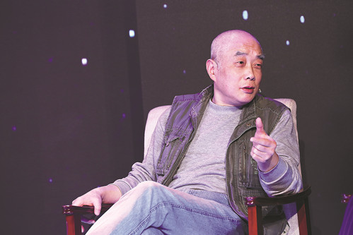 江曉原：上海交通大學(xué)講席教授，科學(xué)史與科學(xué)文化研究院首任院長