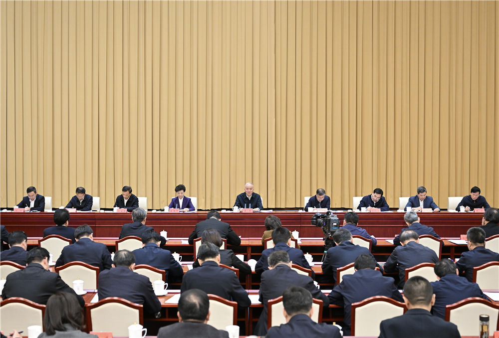 11月6日，學(xué)習(xí)貫徹習(xí)近平文化思想座談會在北京召開，中共中央政治局常委、中央書記處書記蔡奇出席并講話。新華社記者 岳月偉 攝