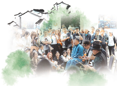 　2023烏鎮(zhèn)戲劇節(jié)古鎮(zhèn)嘉年華表演。