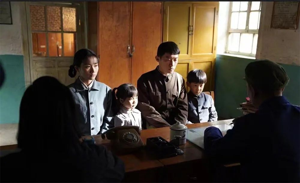 孔秀與第一任丈夫離婚庭審