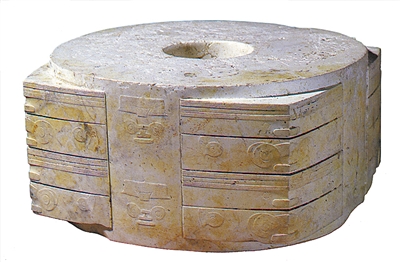 玉琮王。 　　圖為杭州良渚遺址管理區(qū)管理委員會(huì)提供