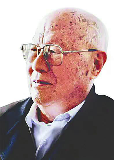 電影藝術(shù)家、作家、文藝?yán)碚摷矣诿? /></p>
<p style=