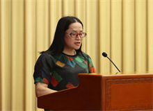 馬金蓮：耐得住寂寞，守得住清貧　　24年來(lái)，繁雜瑣碎的工作生活之余，我堅(jiān)持文學(xué)夢(mèng)想，發(fā)表作品600多萬(wàn)字，出版作品21部……[詳細(xì)]