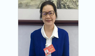 全國人大代表、重慶市作協(xié)原主席冉冉