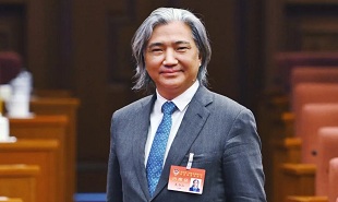 全國政協(xié)副秘書長、民盟中央副主席、中國美術(shù)館館長吳為山