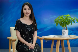 科幻文學(xué)：獲獎(jiǎng)作品《改造天才》作者：賈煜         獲獎(jiǎng)感言在這部書中，我還刻意設(shè)定了“副作用”這一情節(jié)：當(dāng)孩子們獲得超常能力時(shí)，他們的情感、記憶甚至人性本真逐漸被技術(shù)侵蝕。這一設(shè)定暗含我對(duì)教育的思考：在追求效率與成果的今天，我們是否忽視了孩子成長(zhǎng)中最珍貴的東西——好奇心、同理心與面對(duì)失敗的勇氣？