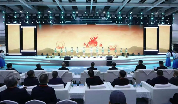 2025中國(guó)文學(xué)盛典·湖南文學(xué)周暨第四屆岳麓書會(huì)在長(zhǎng)沙開幕