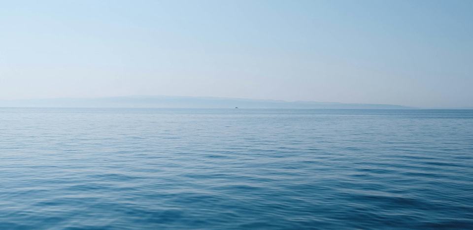 溺水一樣閱讀，抵抗一樣寫作